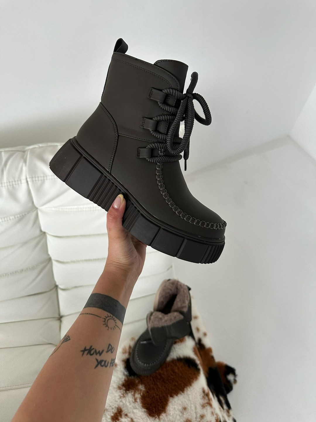 ,женские ботинки, женская,демисезонная ,зимние ботинки