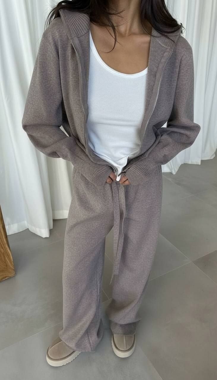 трикотажные костюмы,вязаные костюмы,повседневный костюм,спортивные костюм,теплый костюм