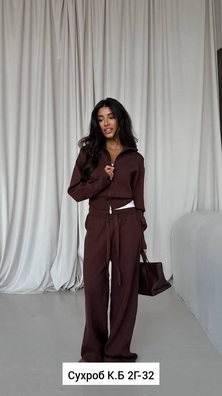 трикотажные костюмы,женский костюм,спортивные костюм,спортивные костюмы женские,костюм женский теплый