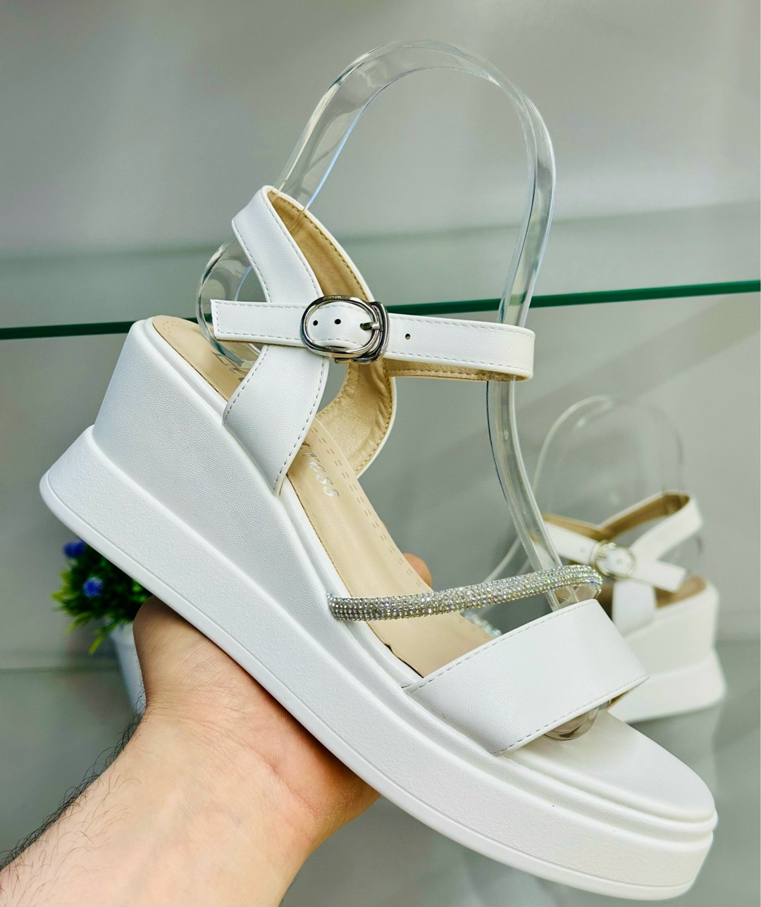 босоножки женские белые,босоножки женские,белые босоножки,босоножки молочные,