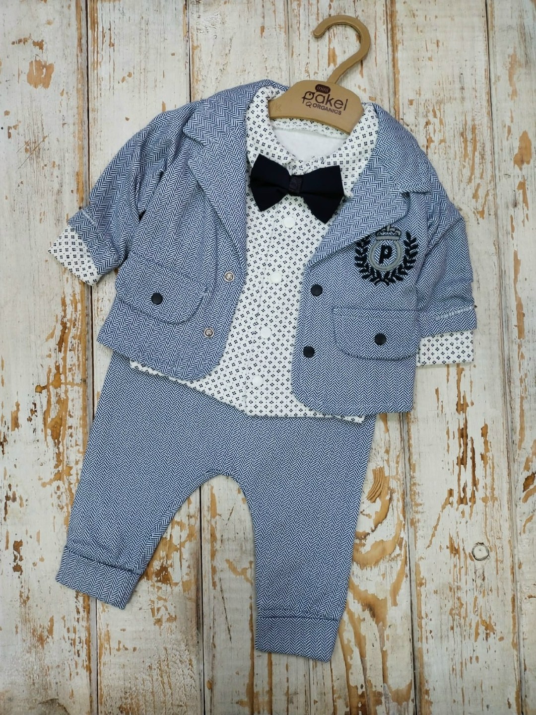 костюмы для мальчиков,нарядный костюм для мальчика,костюмчик для мальчика,костюмы для малыша,костюм тройка для мальчика