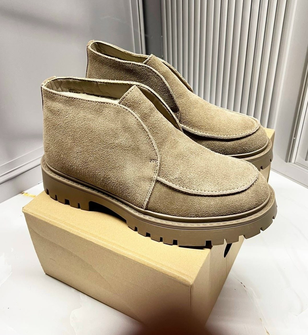 ,женская зимняя ,женская ,угги женские,ботинки замшевые