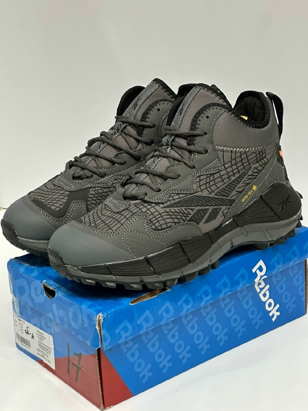 зимние кроссовки reebok zig kinetica,кроссовки reebok zig kinetica ii edge,кроссовки reebok мужские,зимние кроссовки reebok zig kinetica ii edge hi,кроссовки зимние reebok