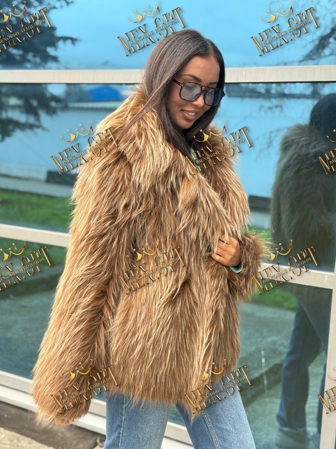 шуба искусственная,меховая шуба,шуба женская,шуба из меха,меховые изделия