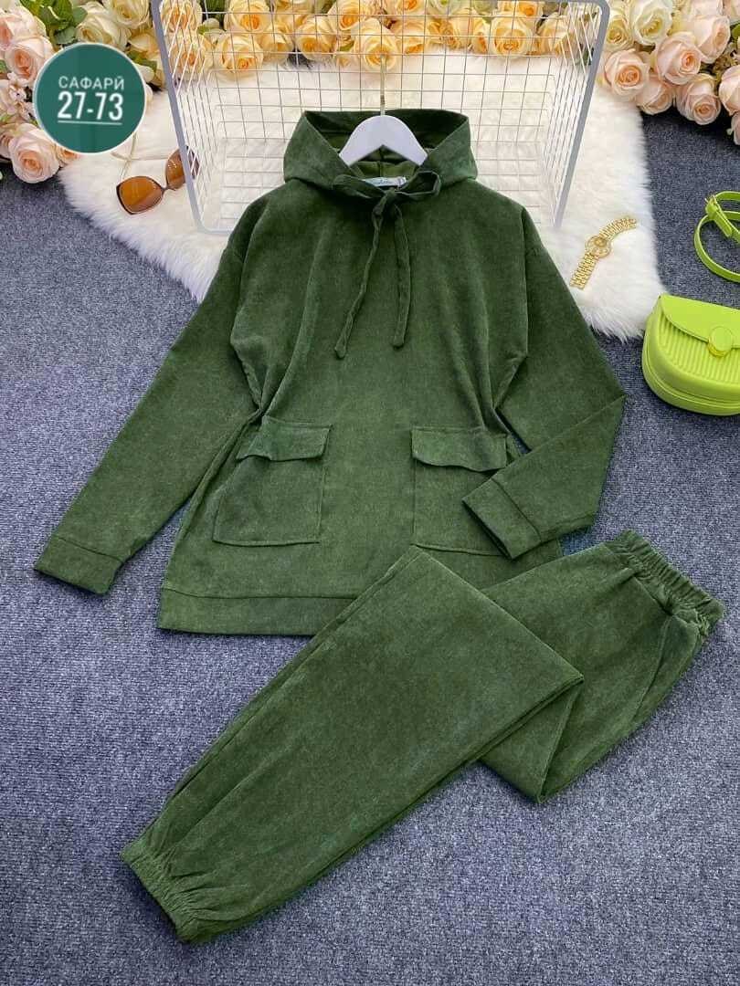 костюм модный,костюм женский на флисе,костюм на флисе,теплый костюм,костюмы женские