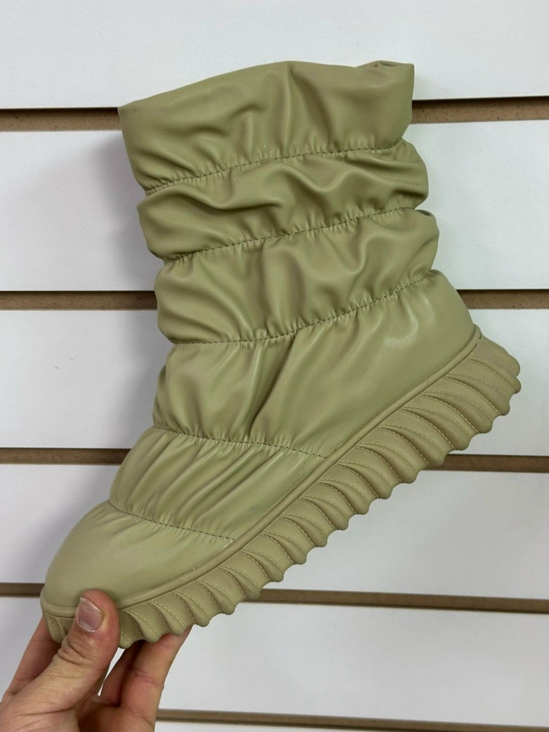 ,дутики женские,угги женские,полусапоги,дутики угги