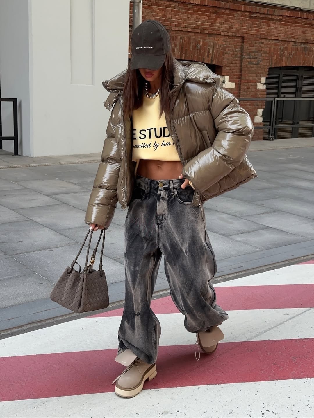 джинсы стильные,джинсы модные,широкие джинсы,одежда джинсы