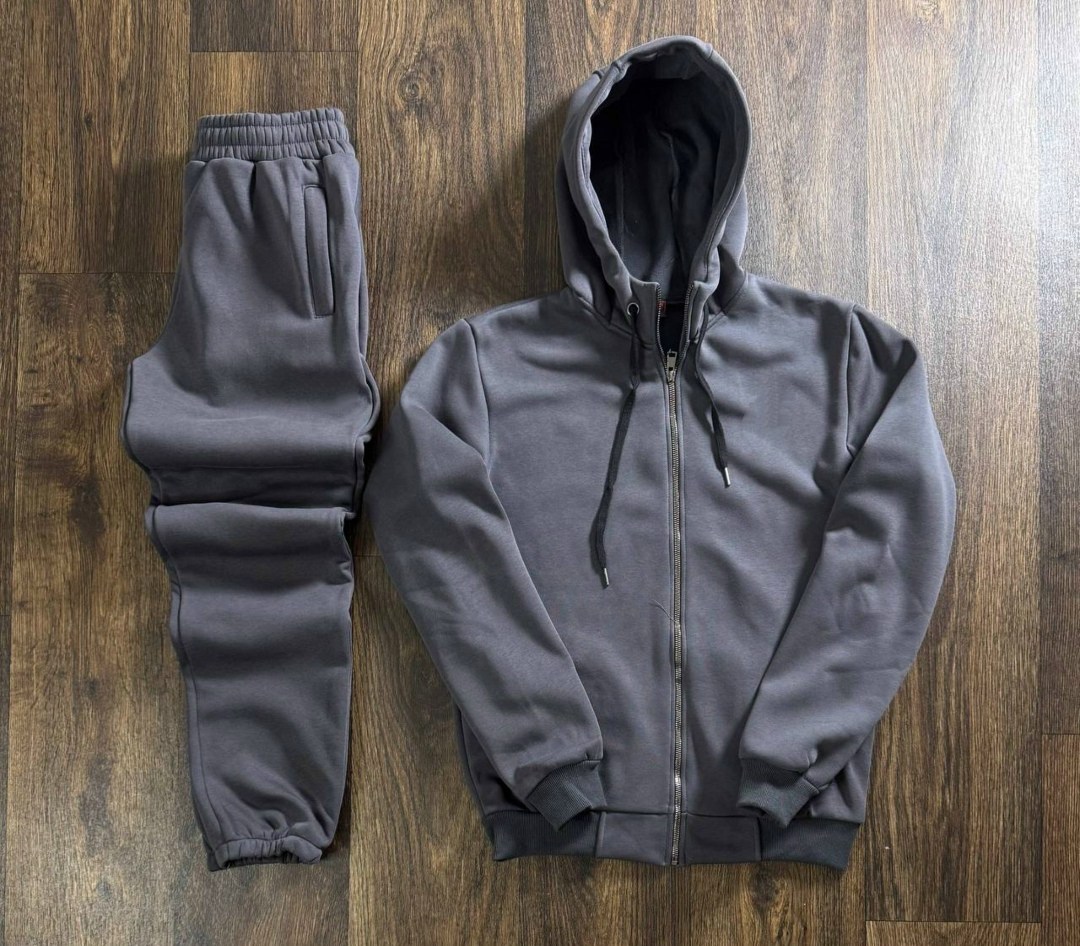 мужской спортивный костюм на флисе,костюм на флисе,костюмы спортивные мужские,мужской костюм на флисе,костюмы спортивные
