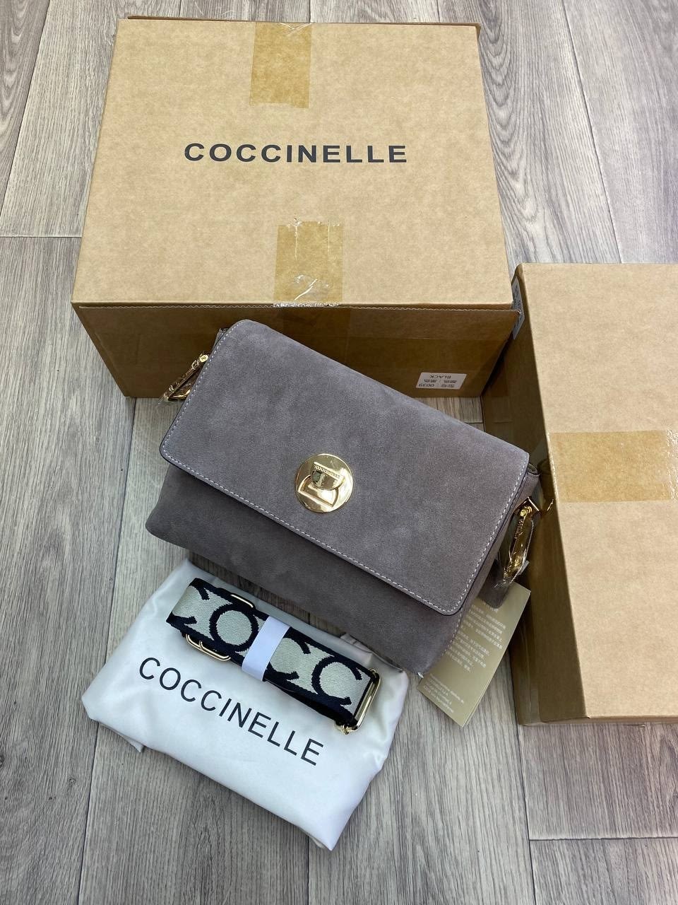 замшевая сумка,замшевая сумка женская,сумка coccinelle,сумки coccinelle замшевая сумка,сумка кочинелли серая замша