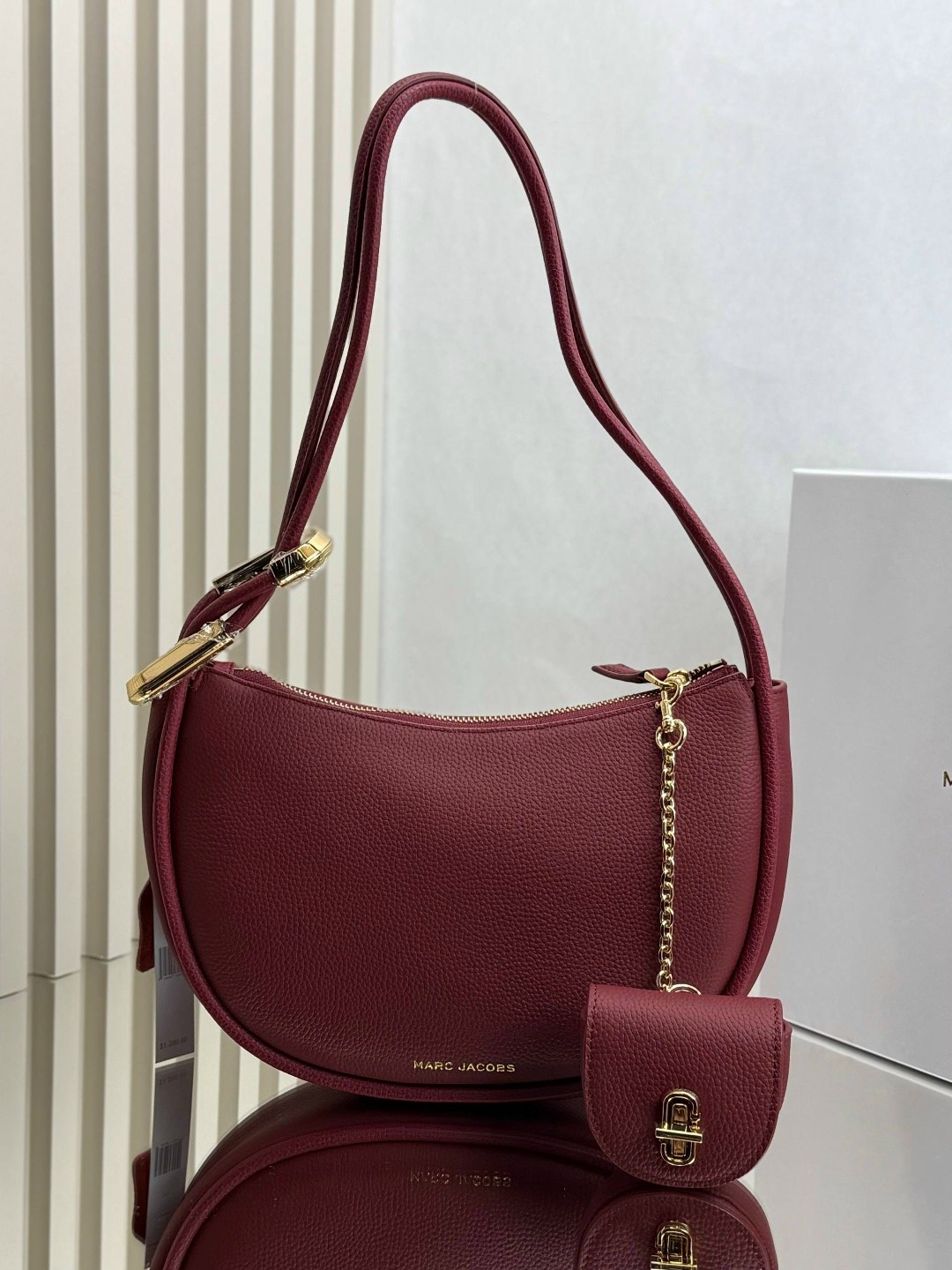 michael kors сумка на плечо,сумка michael kors,marc jacobs сумка,женская cумка michael kors,сумка marc jacobs женская