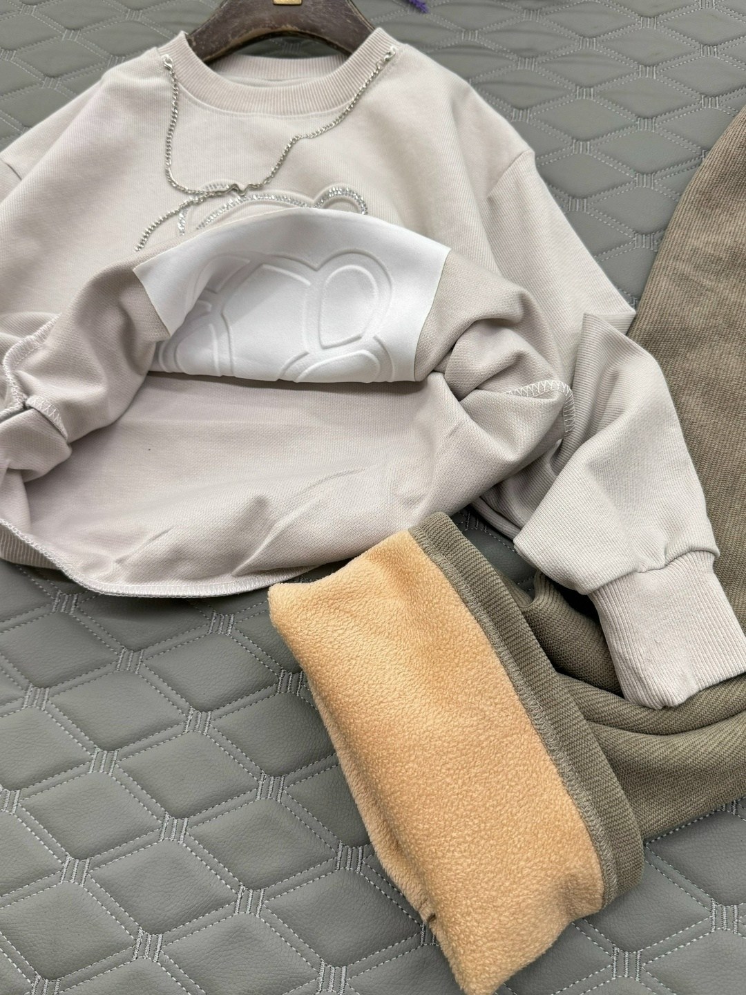 брюки для девочек,свитшот и брюки,бежевые брюки,брюки для девочек широкие,брюки кюлоты