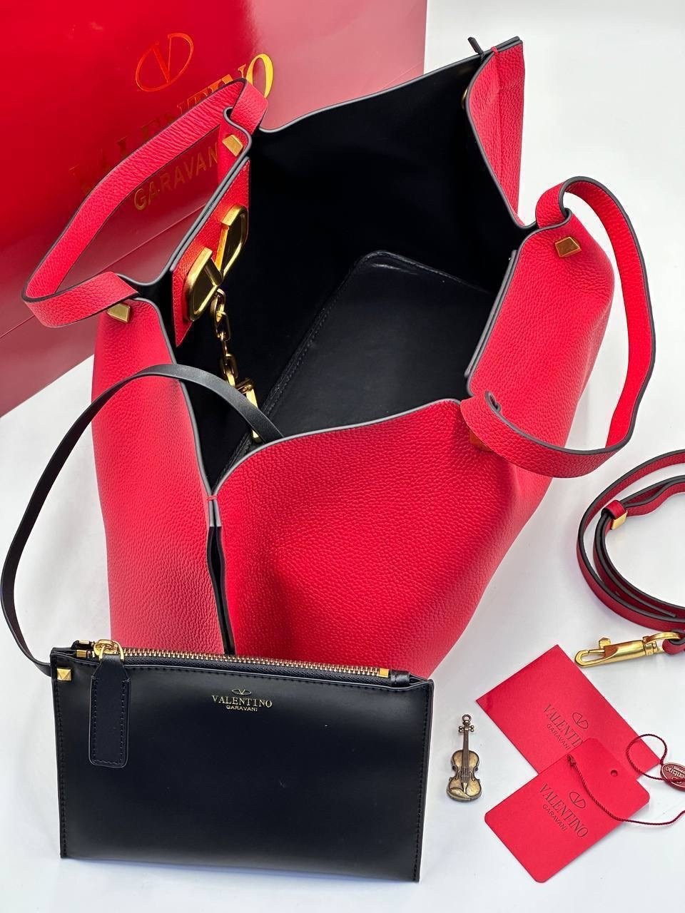 сумка valentino,сумка женская valentino валентино,valentino реплика красная сумка,валентино гаравани сумки,сумки женская