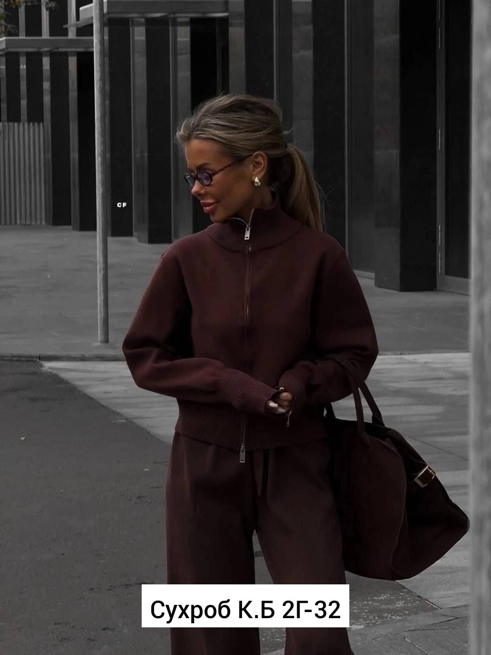 трикотажные костюмы,женский костюм,спортивные костюм,спортивные костюмы женские,костюм женский теплый