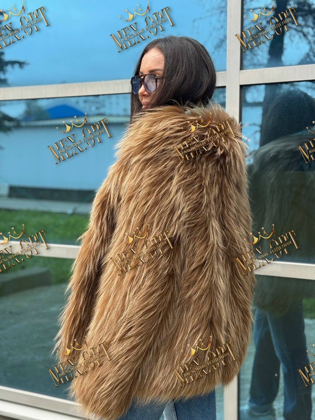 шуба искусственная,меховая шуба,шуба женская,шуба из меха,меховые изделия