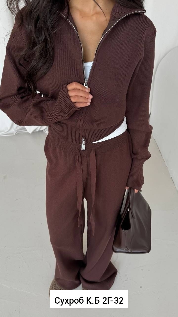 трикотажные костюмы,женский костюм,спортивные костюм,спортивные костюмы женские,костюм женский теплый