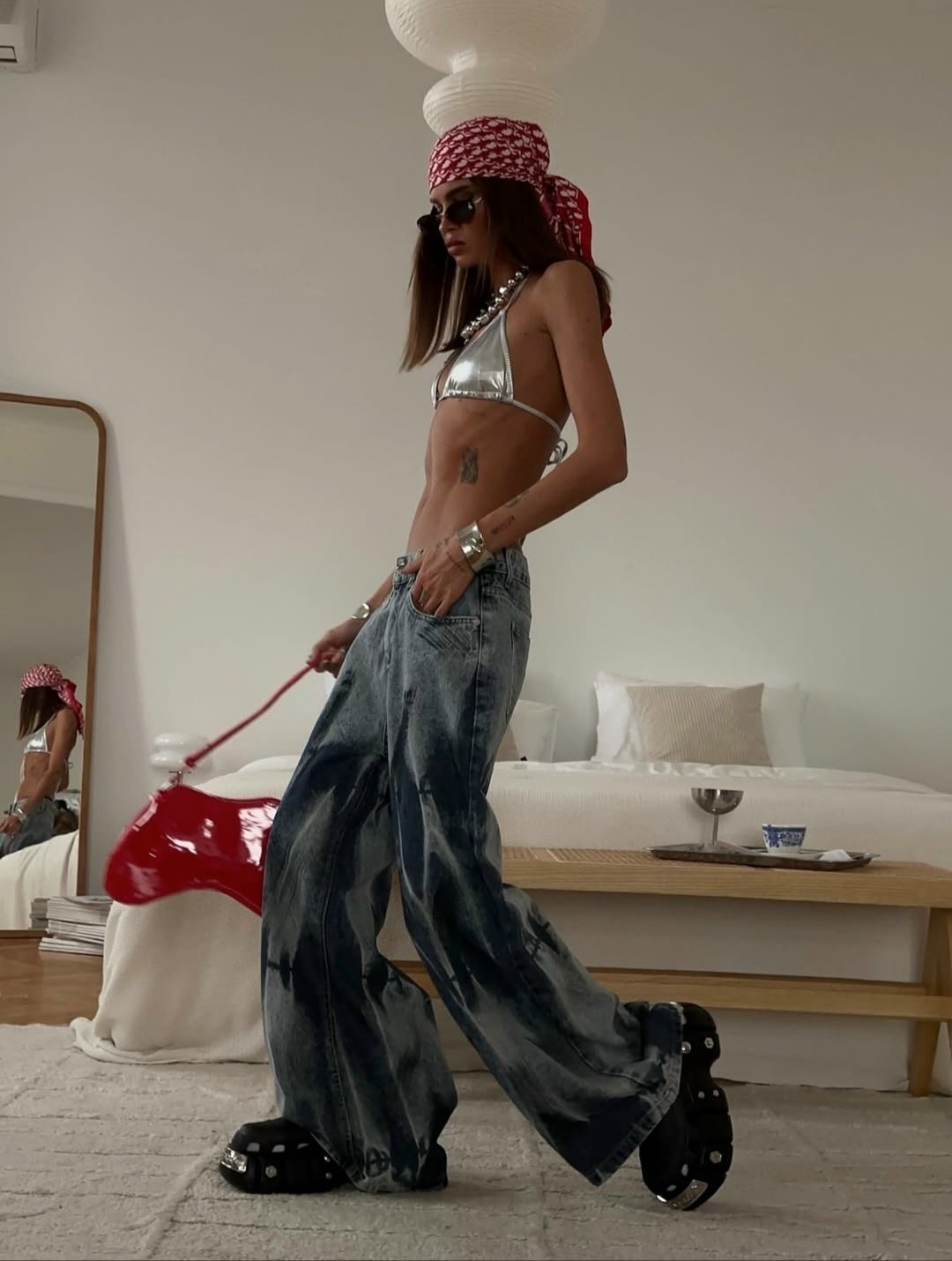 куртка оверсайз,стильная куртка,объемный пуховик,куртка женская,зимний стиль одежды