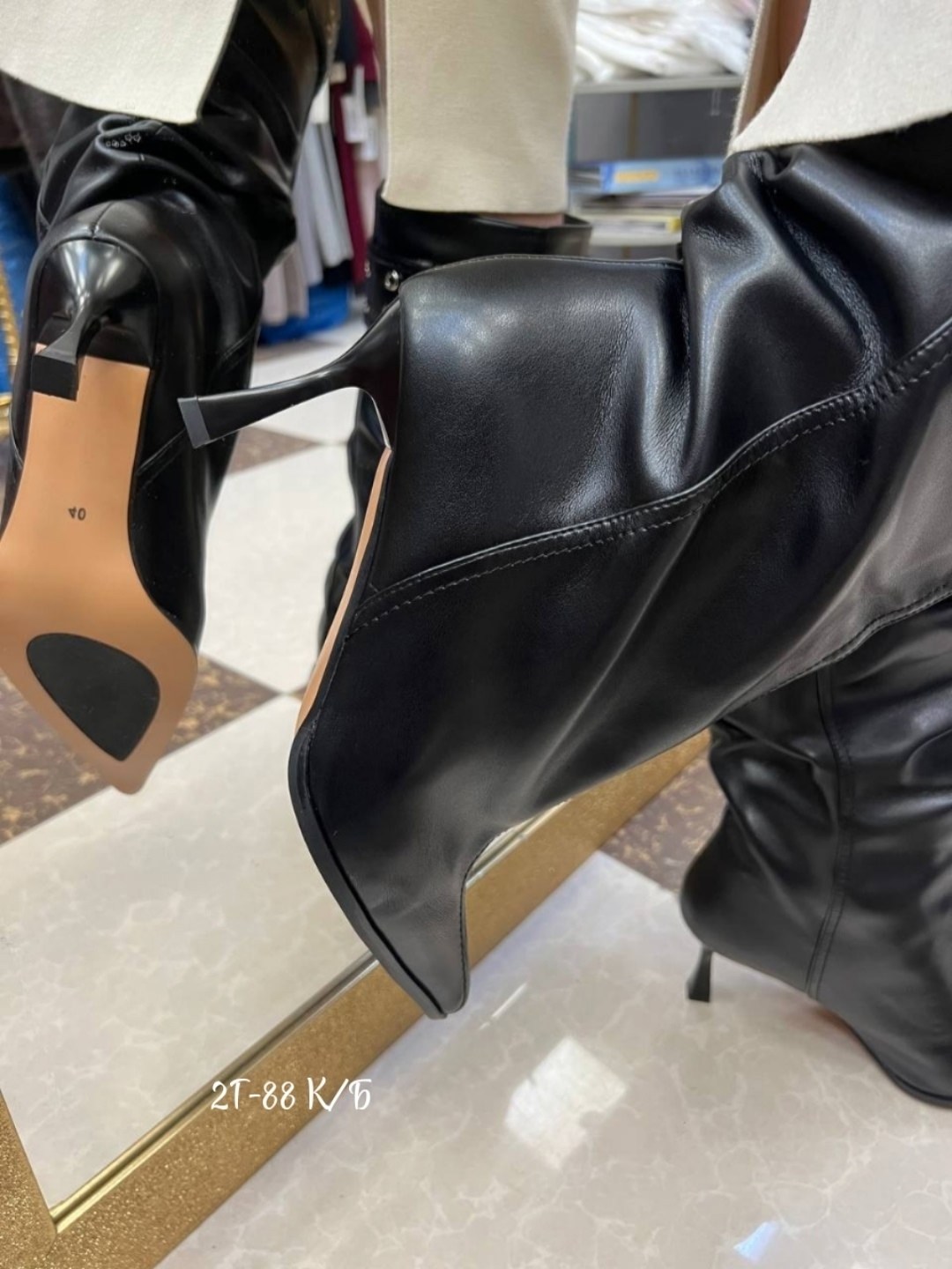 женские сапоги,высокие сапоги,длинные сапоги,женские высокие сапоги,сапоги до колен