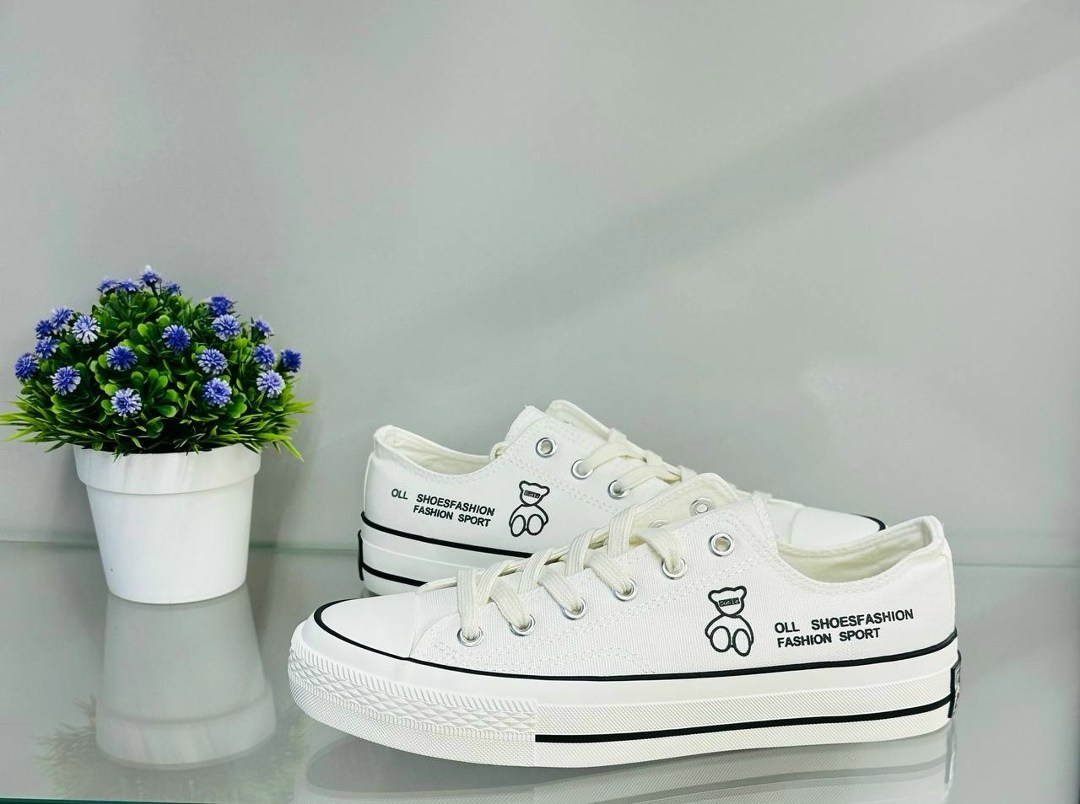 белые кеды,кеды с принтом,,кеды москва,кеды луи виттон