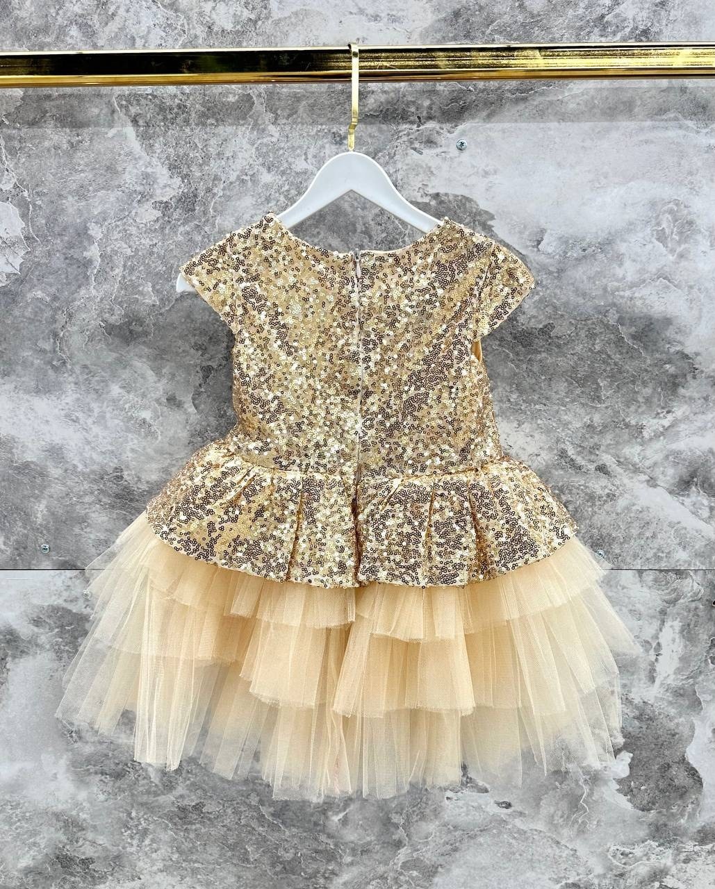 золотистое платье для девочки,платье нарядное для девочек,празднично нарядное платье для девочки,золотое платье для девочки,платье для девочек