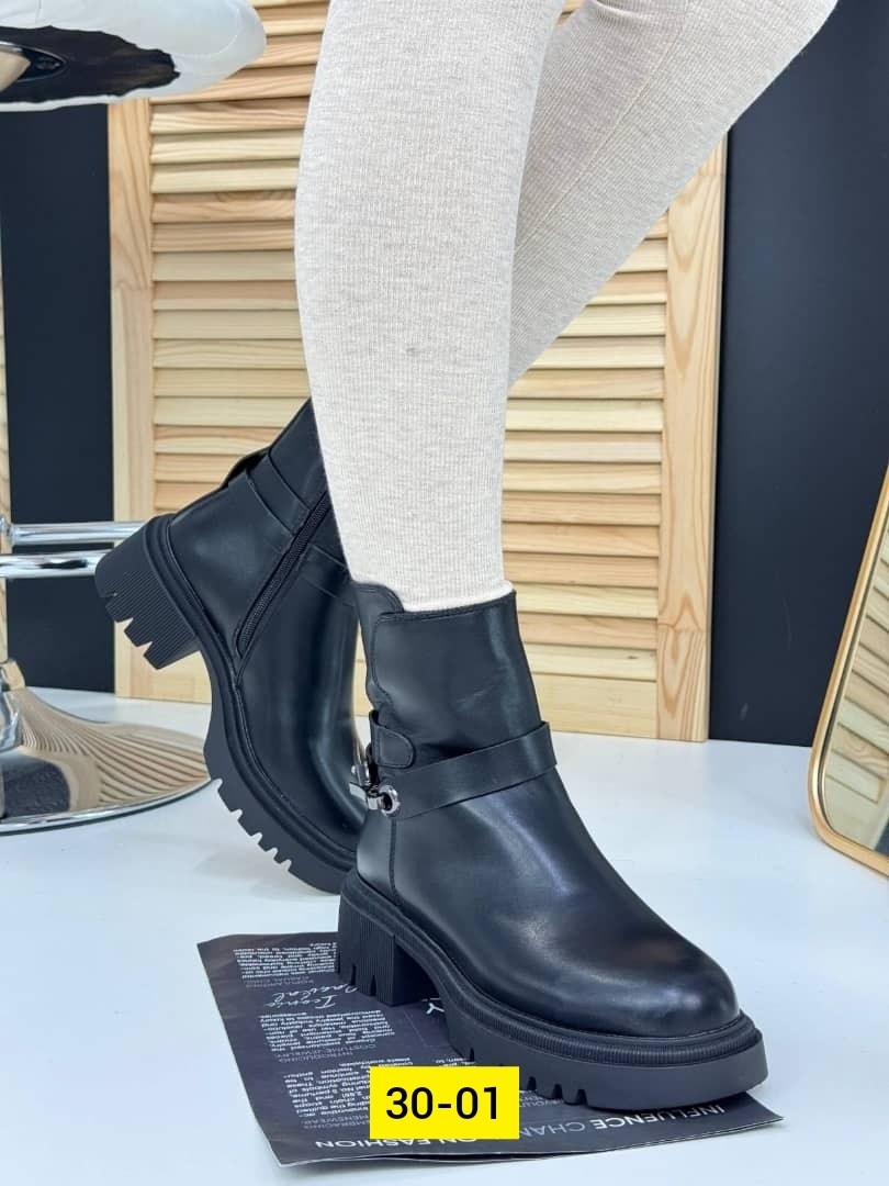 ,женские ботинки,женская ,обуви,ботинка
