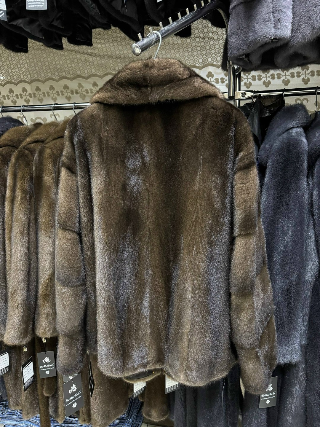 шуба норковая,шуба норка,шуба из норки,полушубок из норки,норковая шуба автоледи