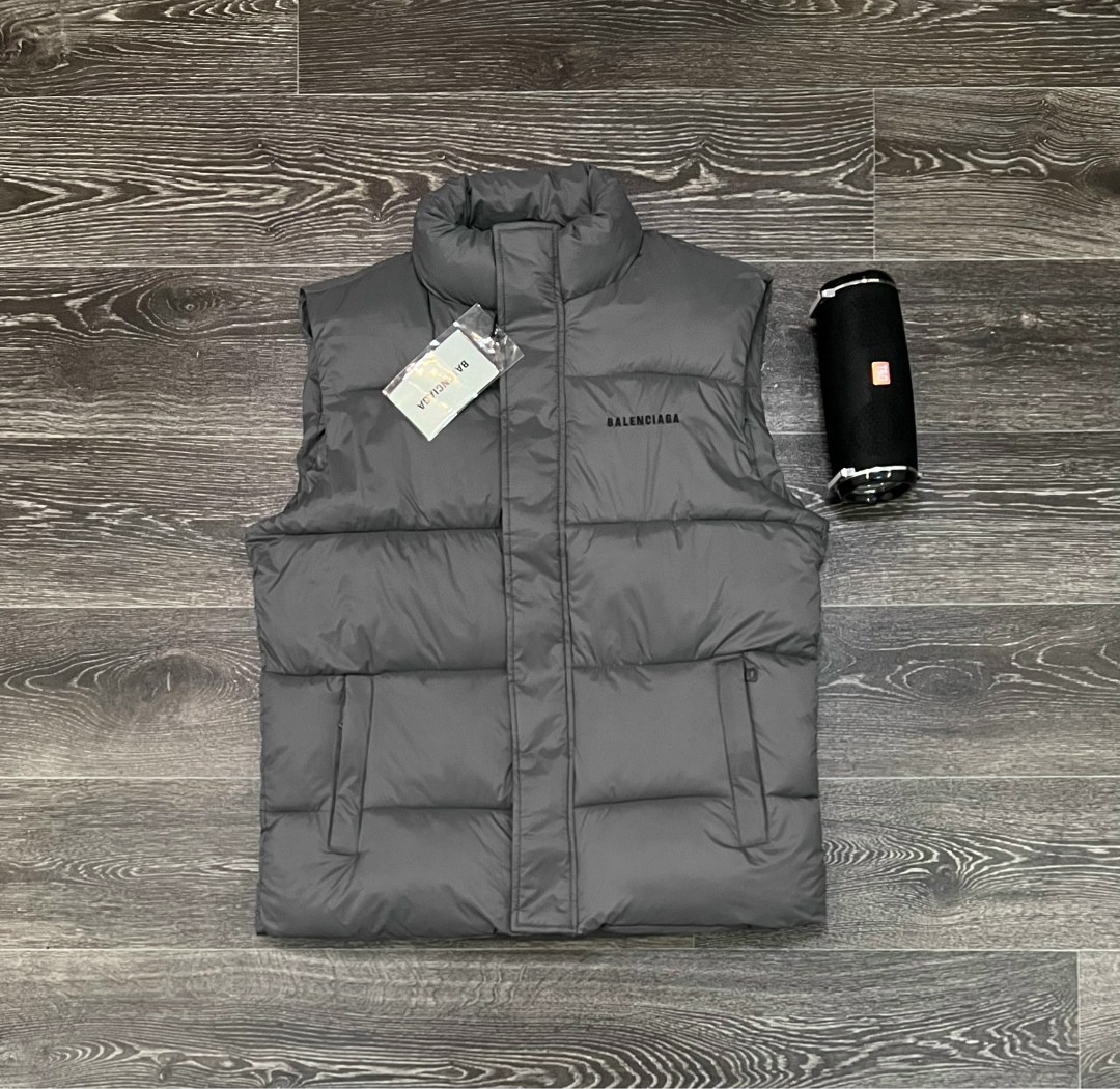 жилетка,жилетка армани мужская,жилет,мужская жилетка,жилетка диор