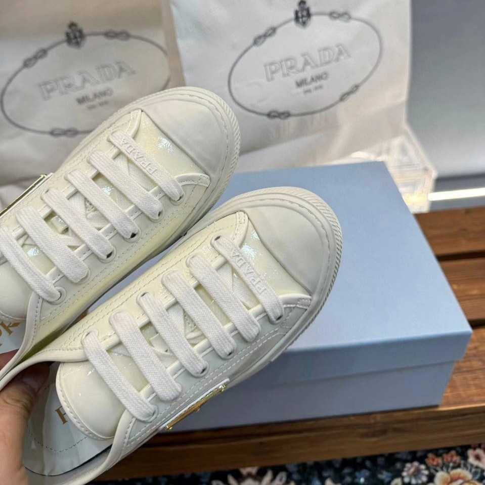 ,кеды prada,кроссовки prada,кроссовки prada женские,prada женские 2025 кроссовки ботинки