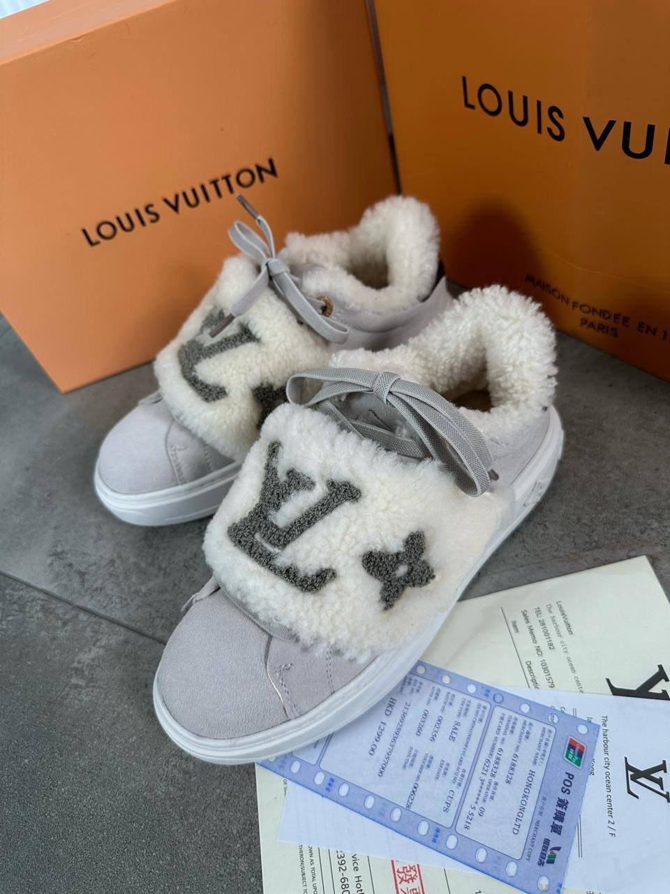 луи виттон кеды женские,,кроссовки louis vuitton,кроссовки женские louis vuitton,модные тапочки