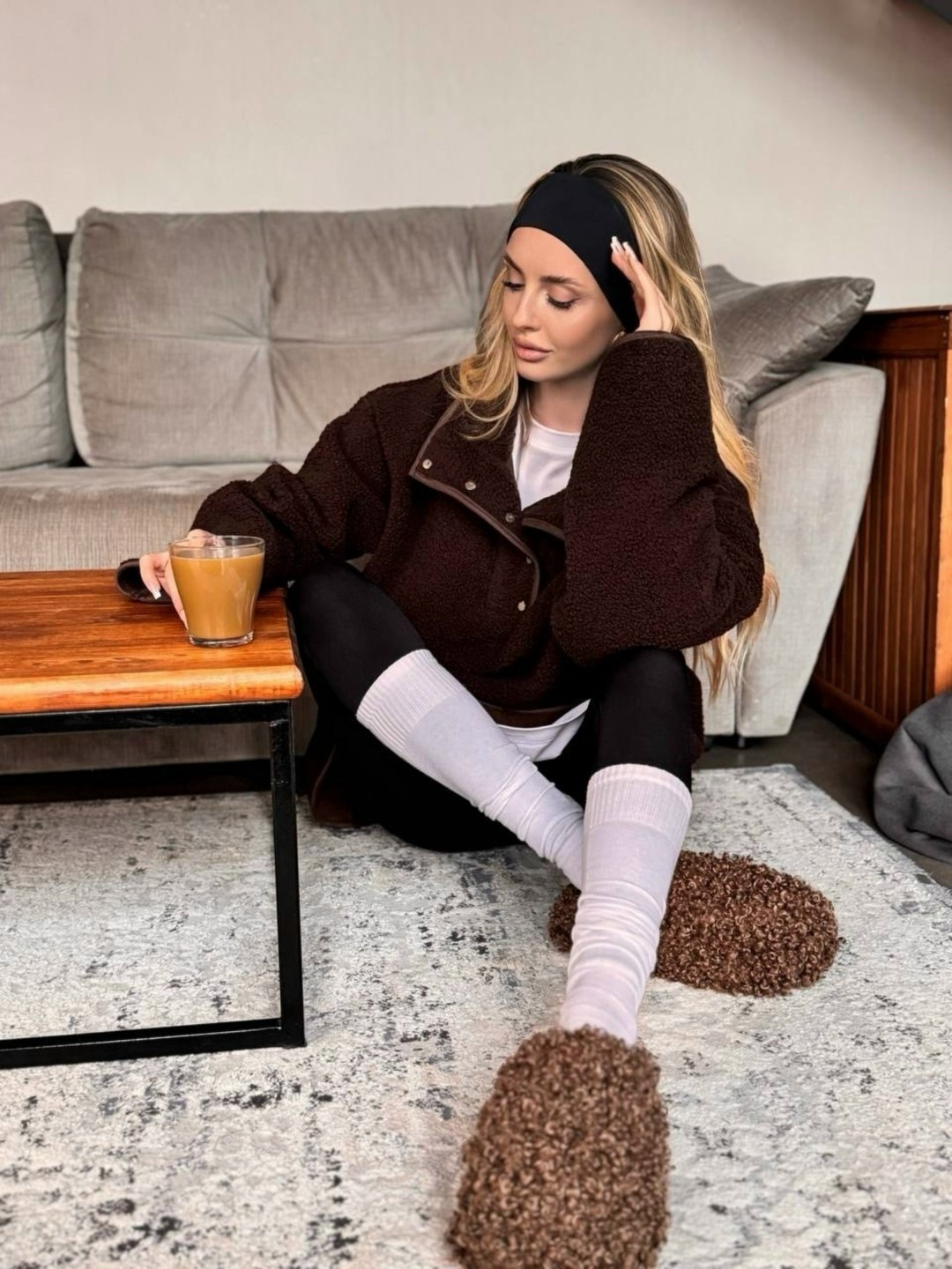 теплая куртка,флисовая куртка,коричневый свитшот,куртка шерстяная,плюшевое пальто