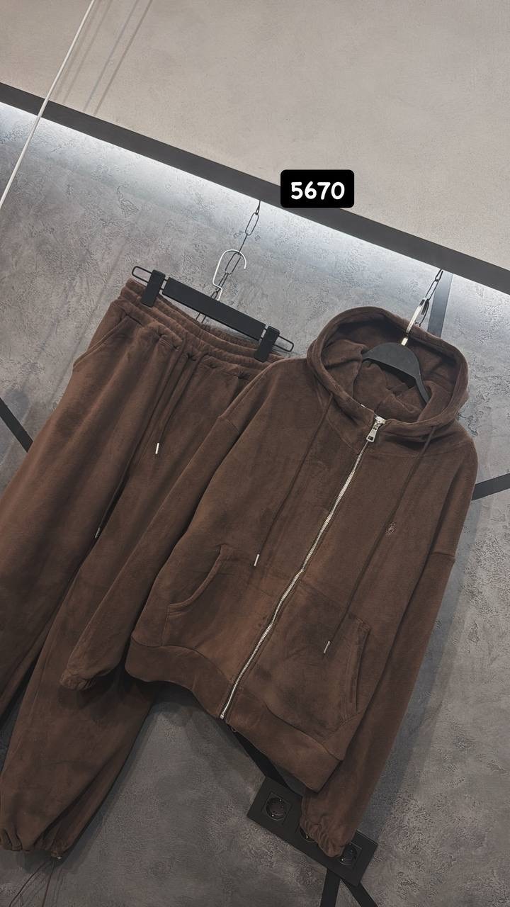 костюм спортивный велюровый,женские спортивные костюмы,велюровые костюмы,теплый костюм,костюм велюровый женский