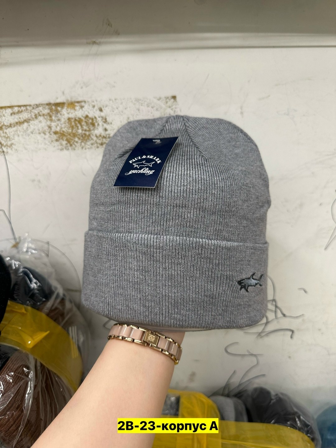 мужская шапка,брендовые шапки,шапки оптом,мужской комплект шапка,теплые шапки