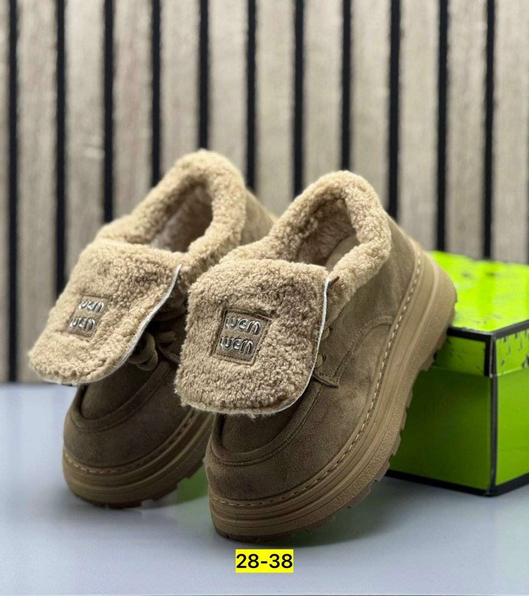 , женская,женская зимняя ,стильная , угги женские зимние