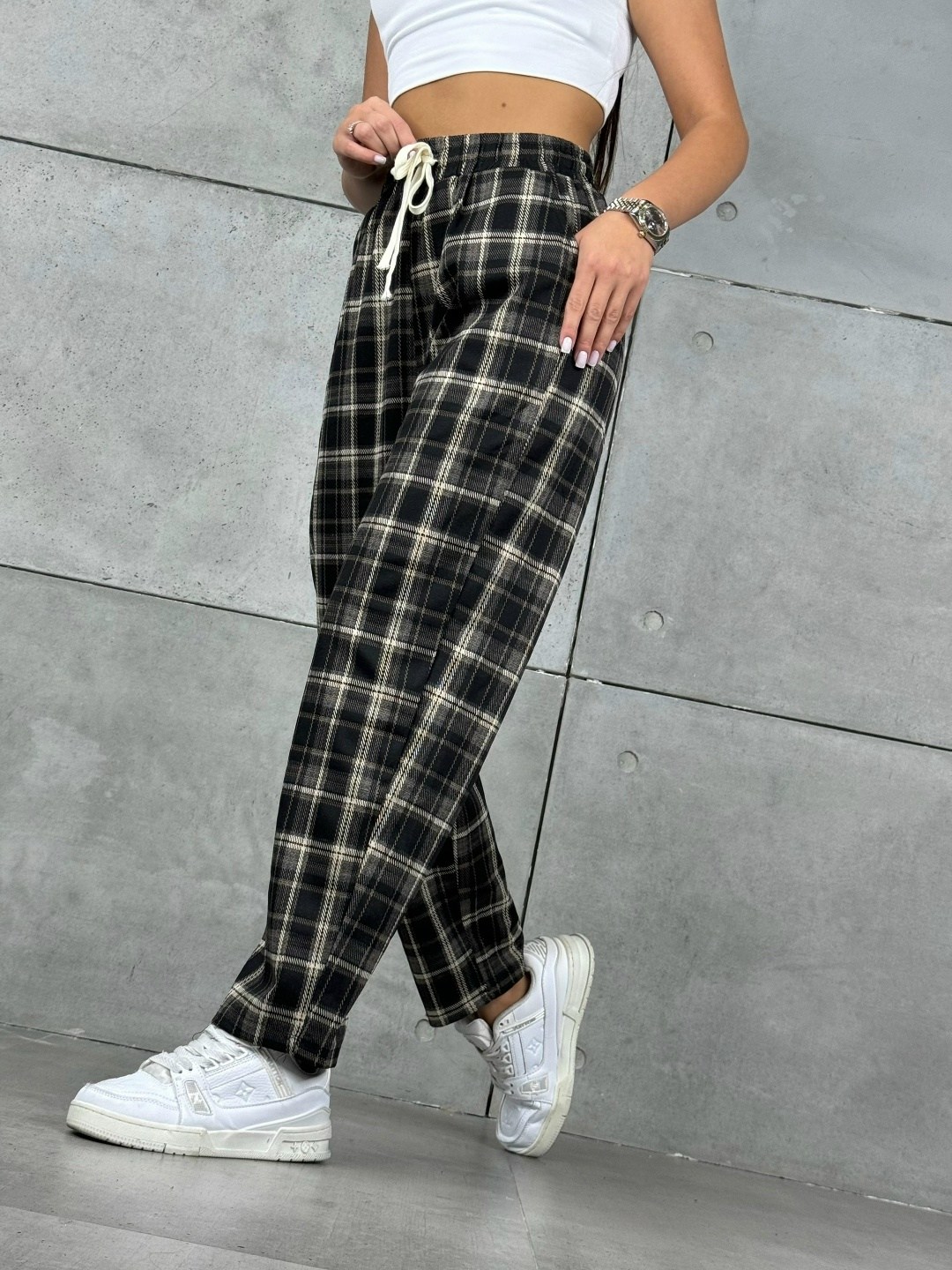 брюки в клетку,штаны в клетку,штаны клетчатые,брюки в клетку прямые,брюки женские в клетку