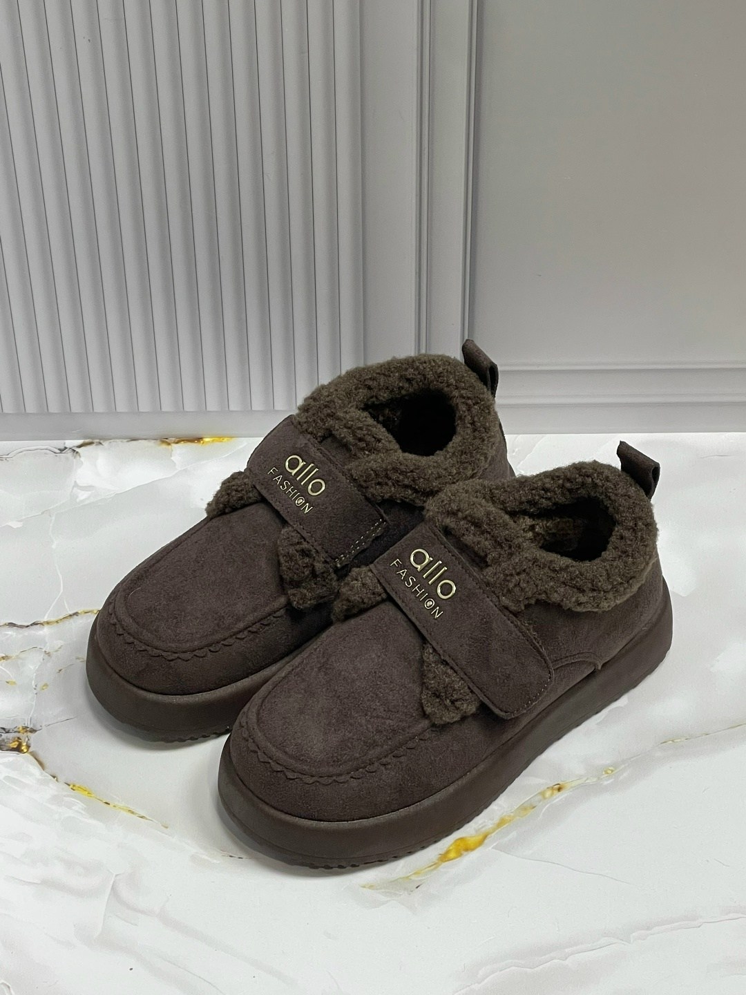 ,теплая ,зимняя , женская,замшевые ботинки