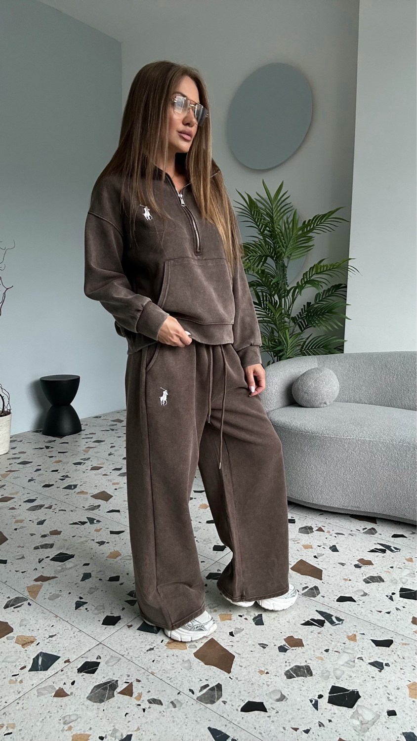 костюм на флисе,костюм спортивные женские костюмы,спортивный костюм стильный,стильные костюмы,спортивные костюмы женские