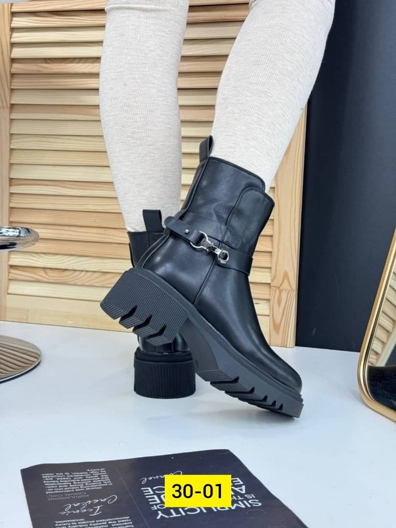 ,женские ботинки,женская ,обуви,ботинка