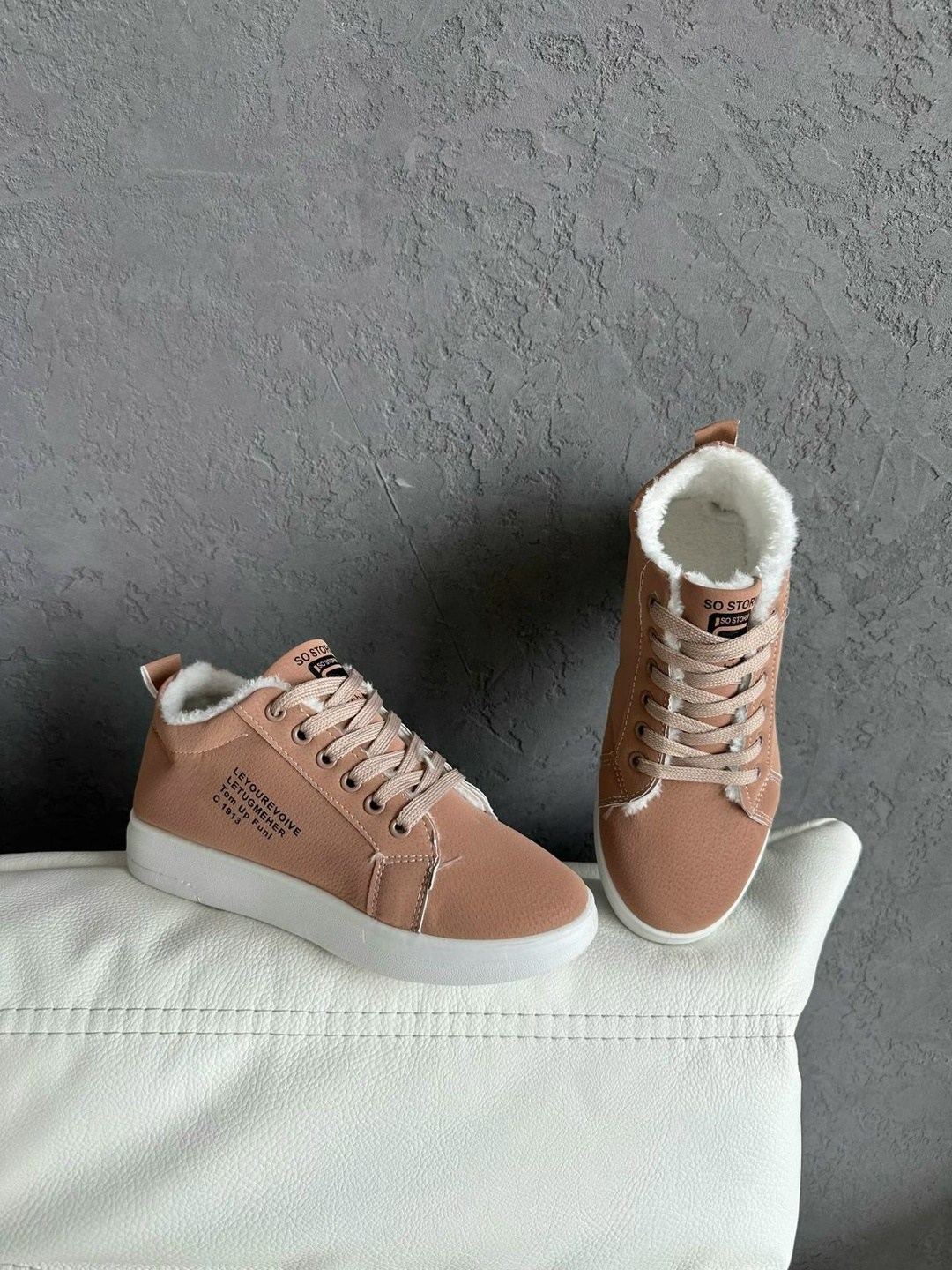 кроссовки женскиe,,кроссовки женские зимние,теплые кроссовки,теплая