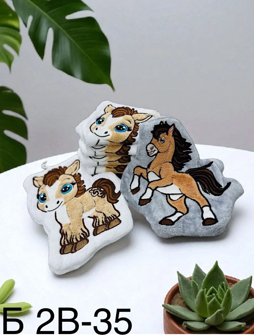 термоаппликация лошади,игрушка,аппликация лошадка,лошадка новогодняя,лошадка