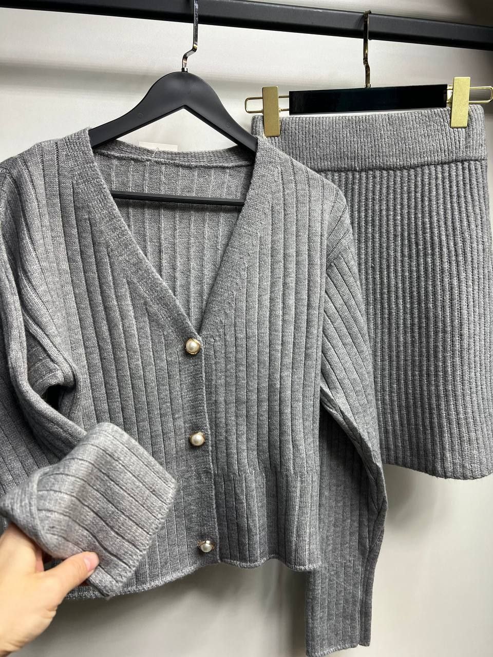 вязаные платья,трикотажные костюмы,кардиган кофта,вязаные костюмы,кардиган женский