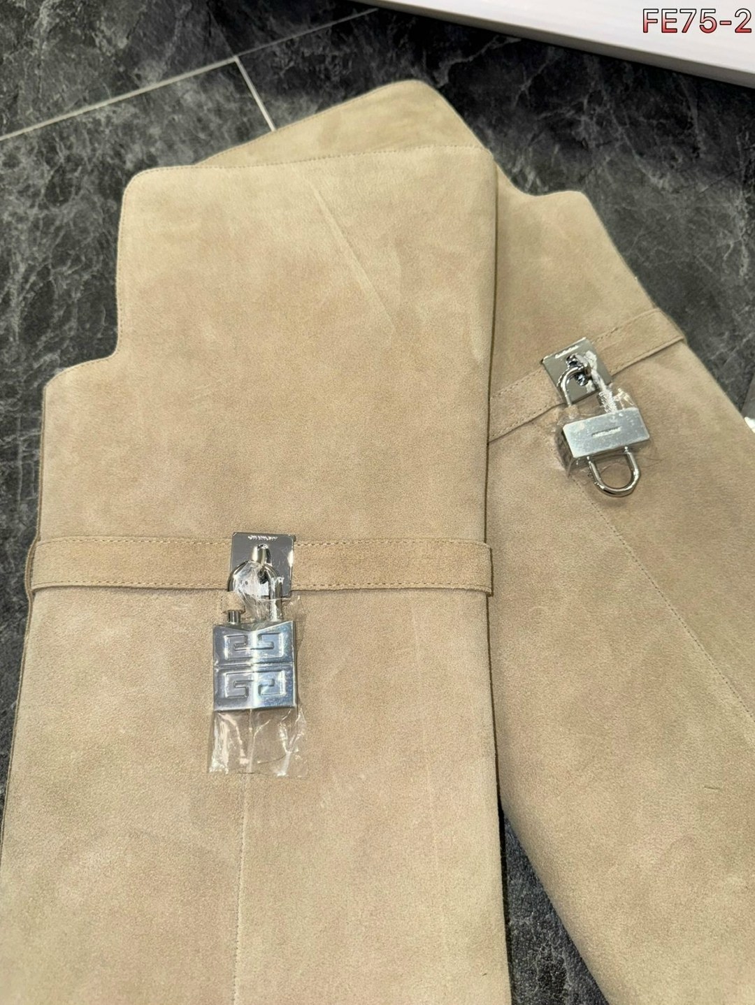 замшевые ботфорты,женские ботфорты,женские сапоги,ботфорты зенден замшевые,ботфорт