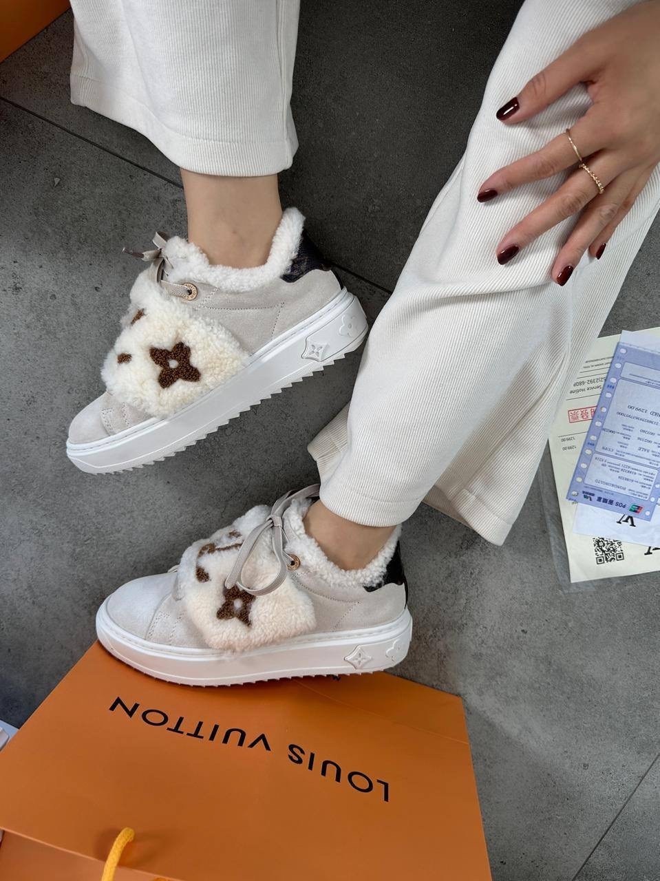 луи виттон кеды женские,,кроссовки louis vuitton,кроссовки женские louis vuitton,модные тапочки