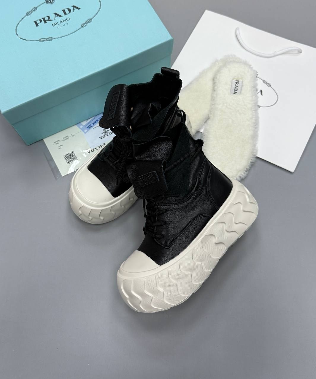 ботинки прада,,ботинки prada,ботинки женские,зимние ботинки прада