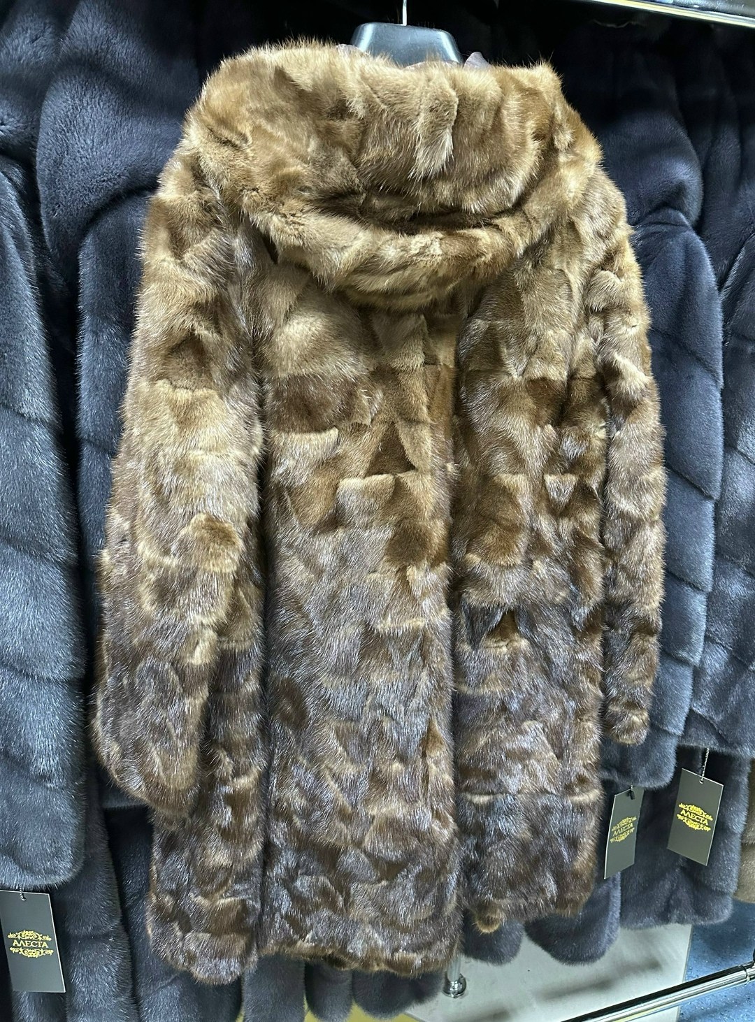 шуба из кусочков норки,норковая шуба,норка шуба,женская шуба,шуба натуральные