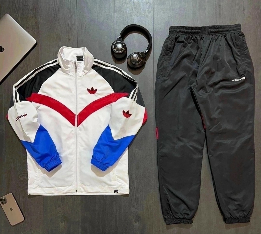 спортивный костюм adidas originals,костюм спортивный адидас ретро 90,костюм адидас 90е,спортивные костюмы адидас,спортивный костюм мужской adidas