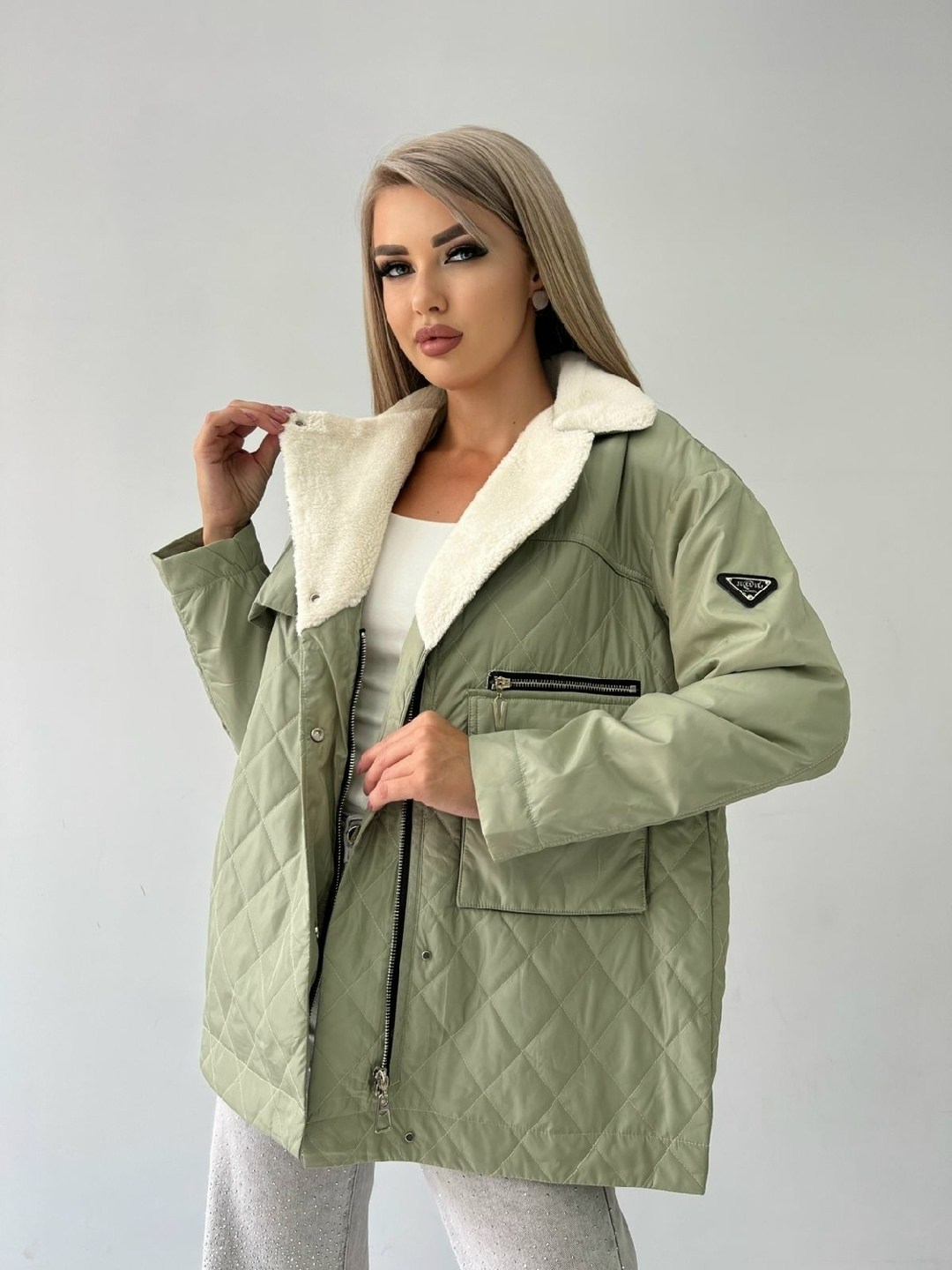 демисезонная куртка,куртка женская,куртка стеганая,куртка,женская куртка утепленная