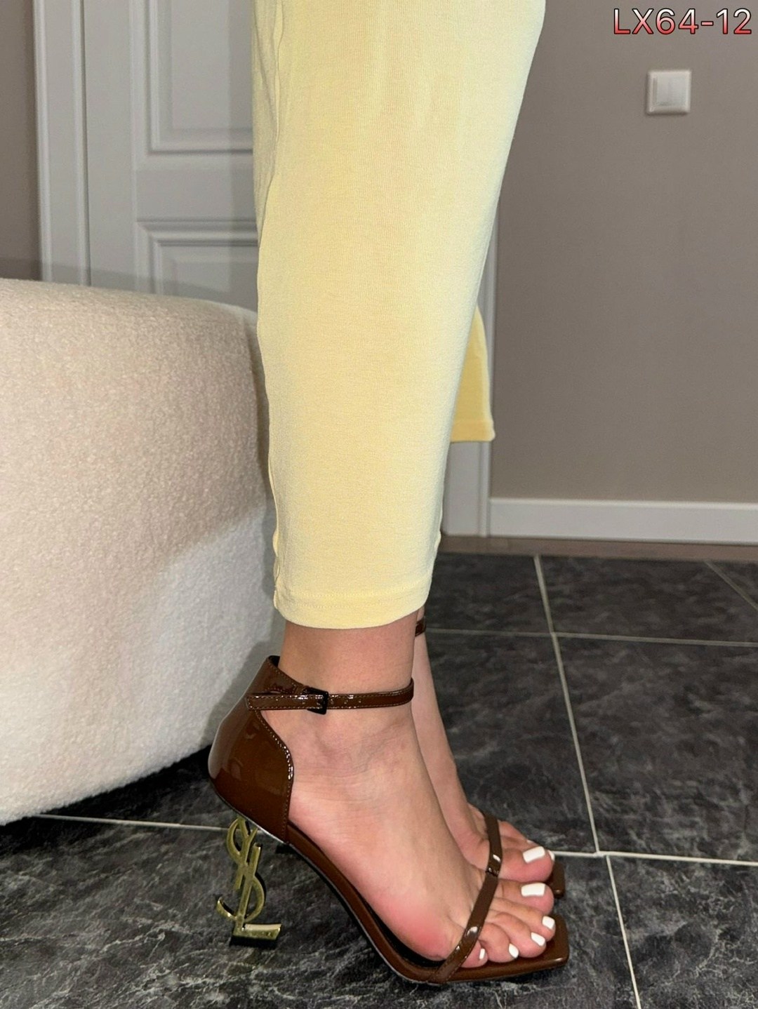 босоножки yves saint laurent,saint laurent босоножки,босоножки ysl,босоножки стильные,saint laurent босоножки opyum 110