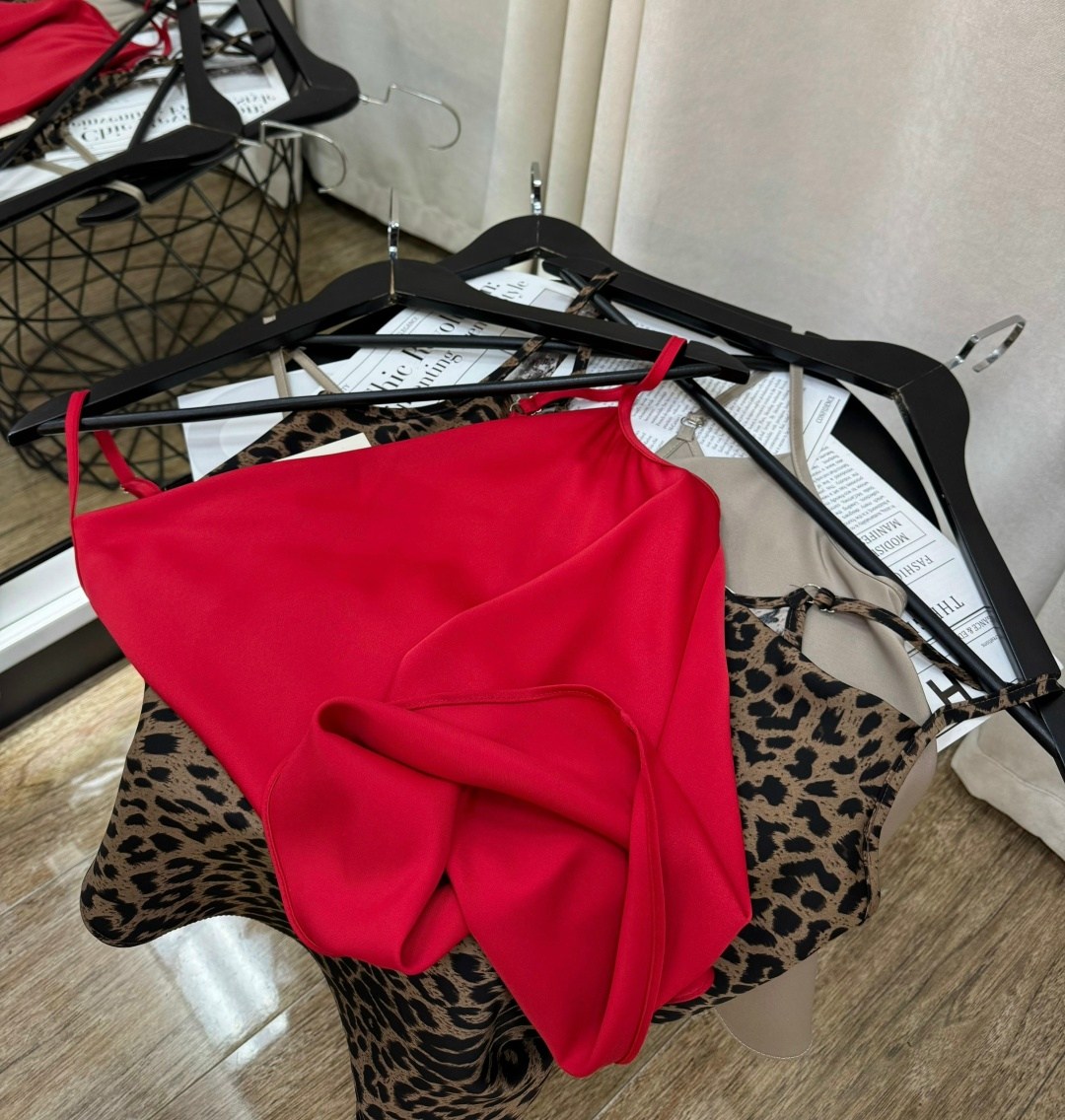 бюстье,женские топы,одежда женская,атласный топ,атласный бюстгальтер