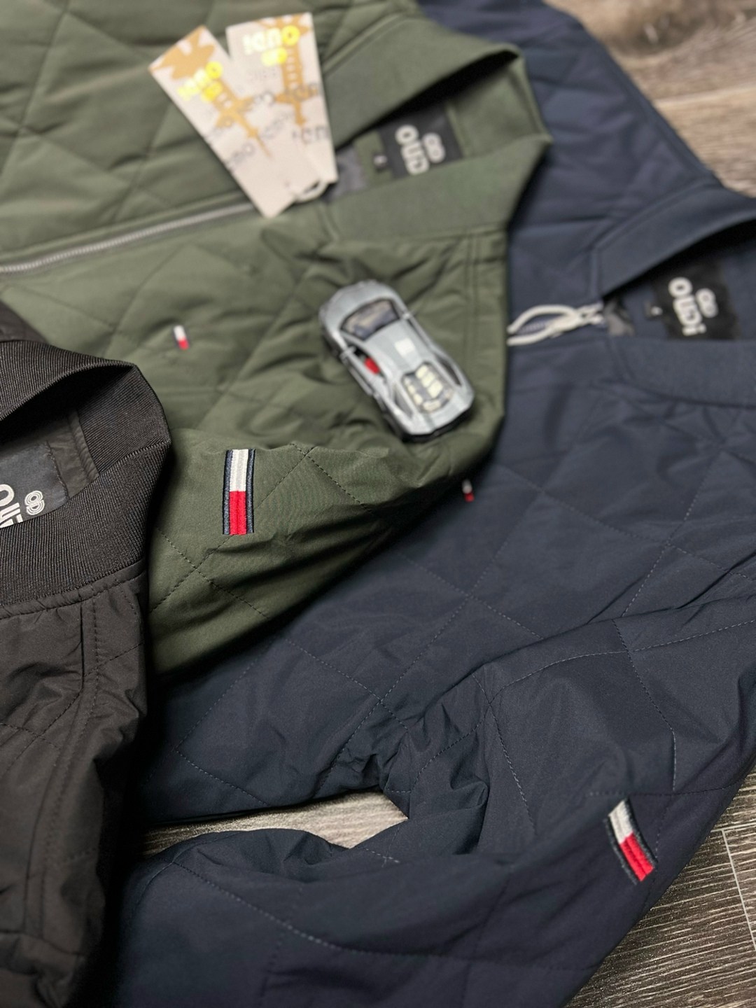 куртки демисезонные мужские,куртка бомбер tommy hilfiger,бомбер куртка,куртка tommy hilfiger,демисезонная куртка