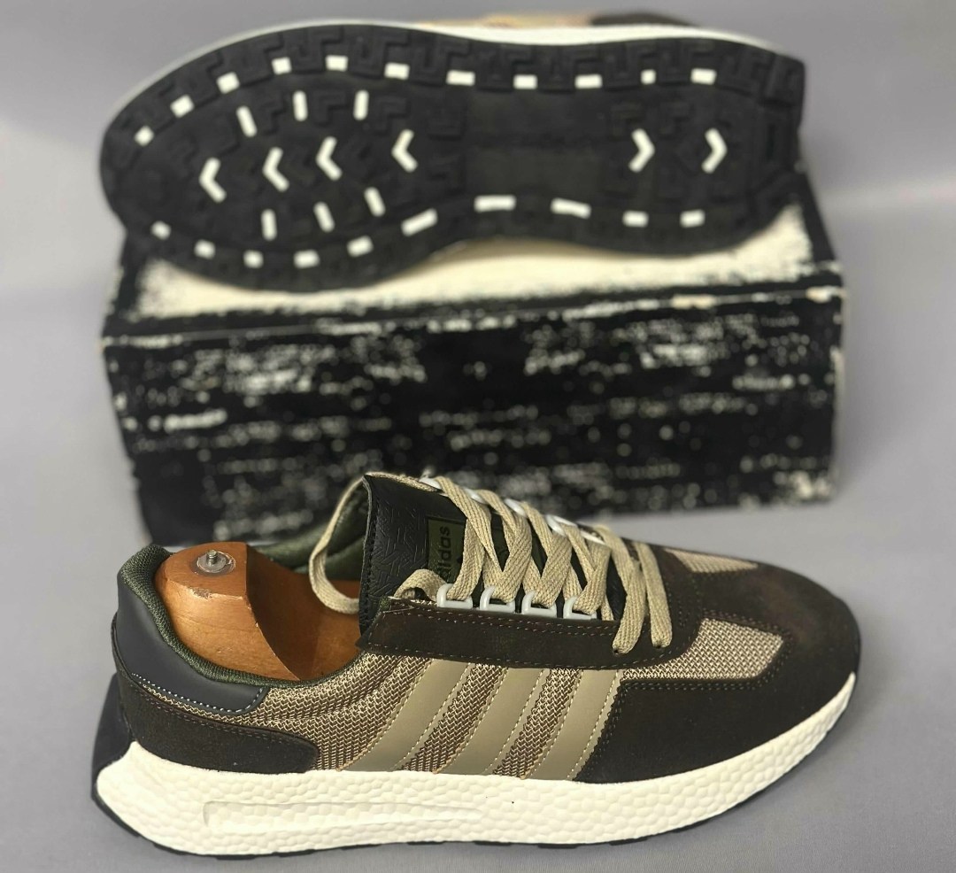 ,кроссовки мужские adidas,кроссовки для мужчин,кроссовки adidas,беговые кроссовки адидас