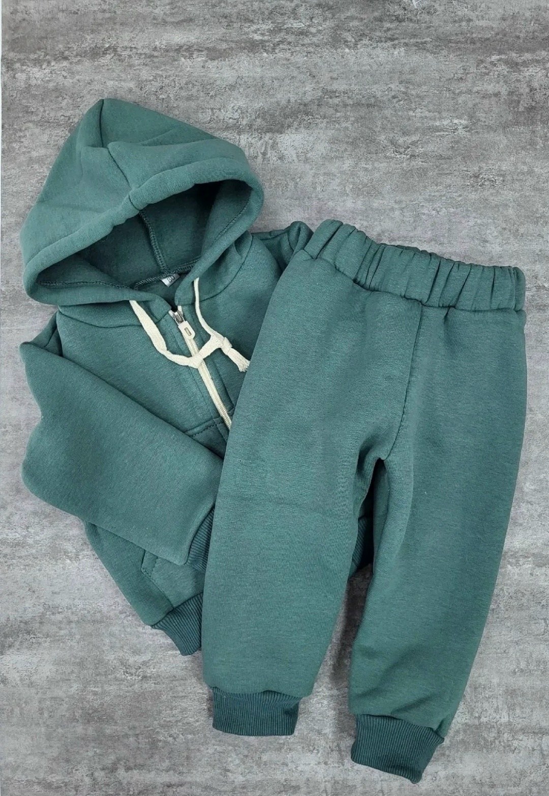 флисовые костюмы,костюм на флисе,утепленный костюм на флисе,костюм теплый на флисе,флисовый костюм детский